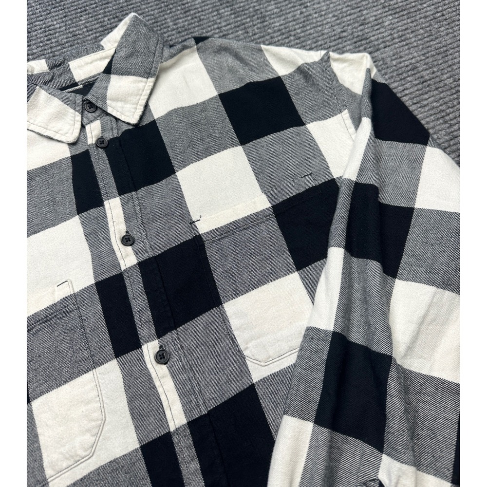 H&M Flannel Shirt Men Large Black White Buffalo Check Relaxed Fit